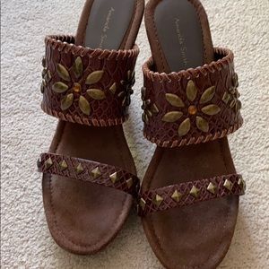 Amanda Smith Brown sandals